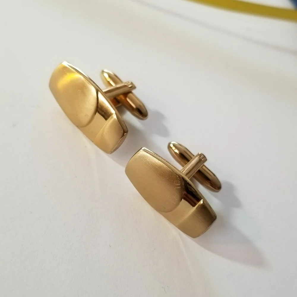 Vintage Hickok cuff links gold tone